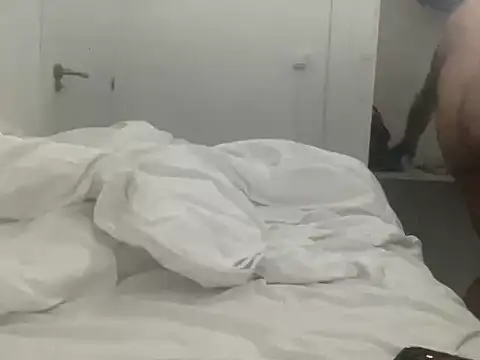 Snapshot of danyiony chatting on 02/01/26, 04:22 danyiony online show from 02/01/26, 04:22