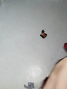 Snapshot of QueenSoreal chatting on 02/18/25, 04:37 QueenSoreal online show from 02/18/25, 04:37