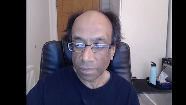 rauncher1 online show from 06/09/26, 08:59