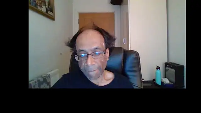 rauncher1 online show from 06/15/26, 08:16