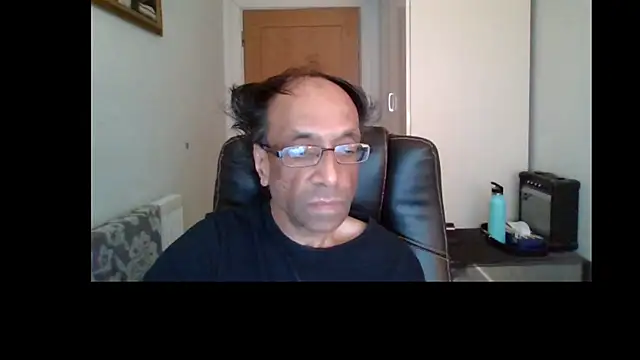 rauncher1 online show from 06/16/26, 10:29