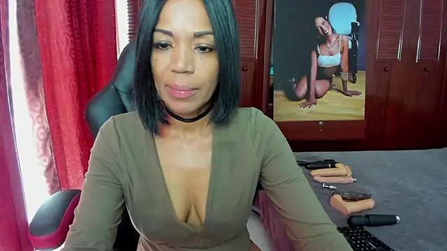 LUISSA  online show from 01/27/25, 02:35