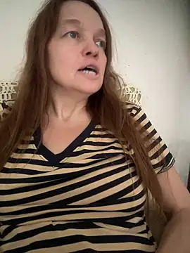 Snapshot of Susanel chatting on 07/30/26, 07:07 Susanel online show from 07/30/26, 07:07