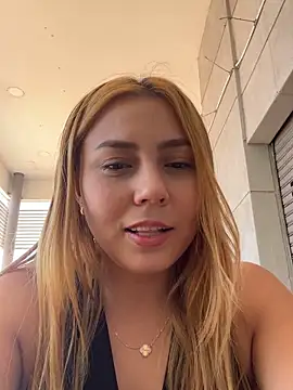 Brittanyrosexx online show from 05/15/26, 04:03