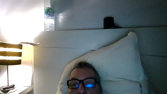 Snapshot of vergatugablogspot chatting on 02/08/26, 09:45 vergatugablogspot online show from 02/08/26, 09:45