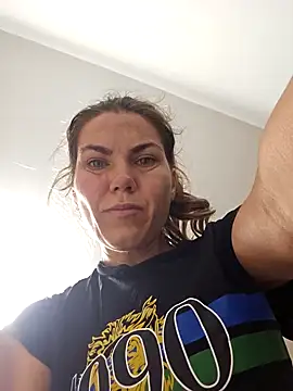 FeliciaKrige online show from 10/06/25, 08:17