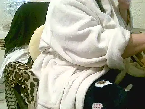 Snapshot of douceur63 chatting on 02/12/26, 11:16 douceur63 online show from 02/12/26, 11:16