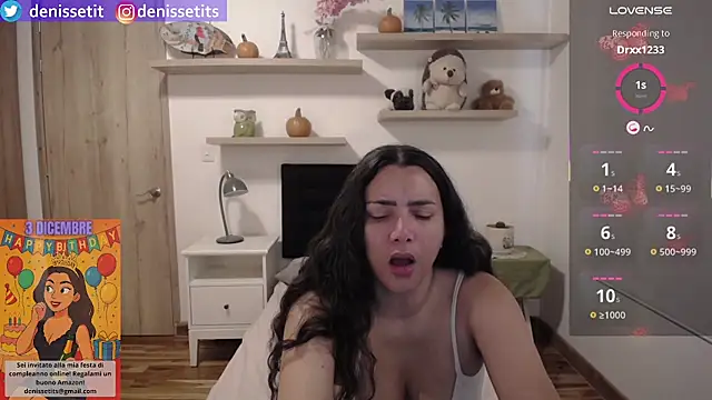 DenisseTits online show from 11/22/25, 02:27
