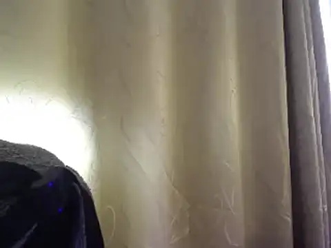 Snapshot of dove_mature chatting on 02/12/25, 04:12 dove mature online show from 02/12/25, 04:12