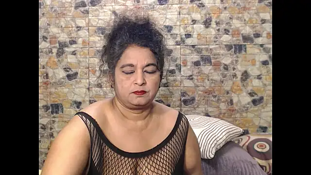 indianstar75 online show from 11/06/25, 05:25