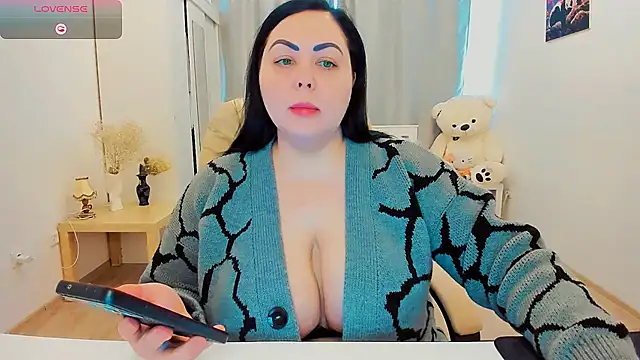 Snapshot of Nina_Hopper chatting on 03/30/26, 01:34 Nina Hopper online show from 03/30/26, 01:34