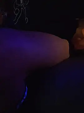 Snapshot of hardcap chatting on 01/15/26, 04:44 hardcap online show from 01/15/26, 04:44