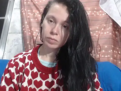 Snapshot of Venusluxodomme chatting on 09/29/25, 03:44 Venusluxodomme online show from 09/29/25, 03:44