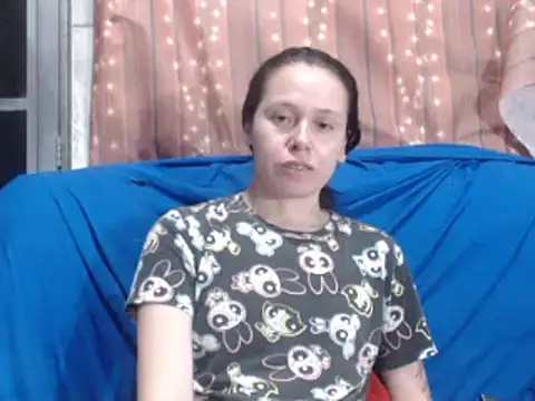 Venusluxodomme online show from 04/28/26, 03:11