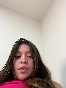 Snapshot of kiarafonseca_ chatting on 02/22/25, 05:23 kiarafonseca  online show from 02/22/25, 05:23