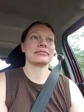 Snapshot of TryingWind chatting on 04/05/26, 06:10 TryingWind online show from 04/05/26, 06:10