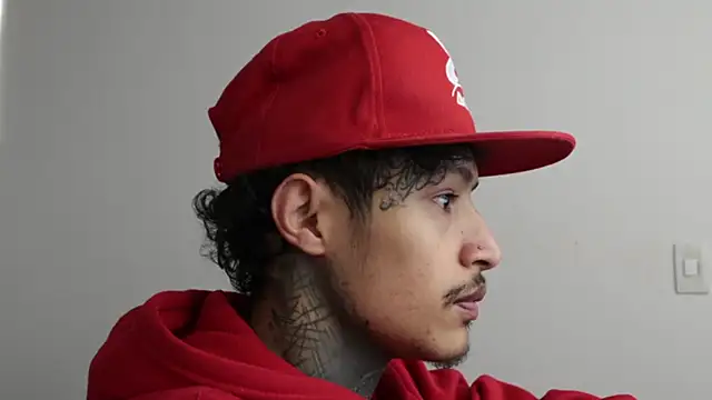 trieone online show from 02/21/25, 11:55