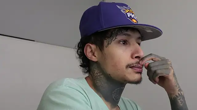 trieone online show from 02/26/25, 03:53