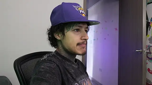 trieone online show from 01/07/26, 03:25