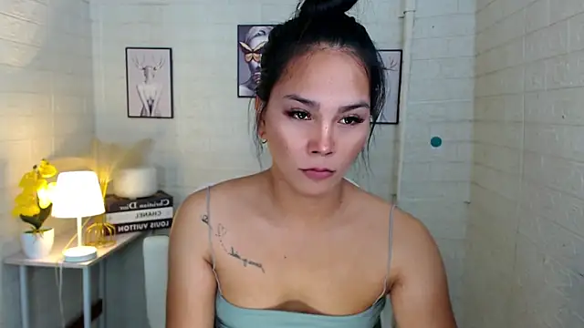 Snapshot of urnaughtydolly69 chatting on 09/27/25, 11:54 urnaughtydolly69 online show from 09/27/25, 11:54