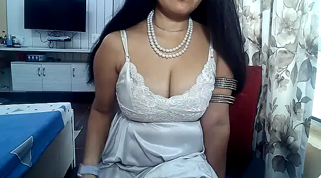 yourradhika online show from 12/09/24, 06:34
