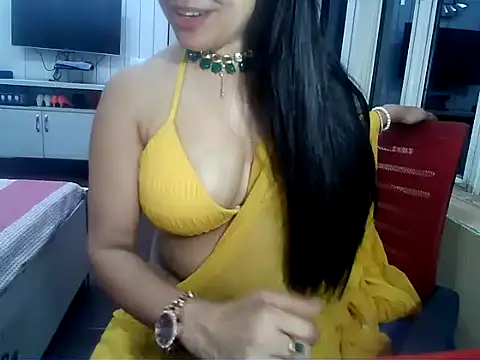 Snapshot of yourradhika chatting on 03/05/26, 08:49 yourradhika online show from 03/05/26, 08:49