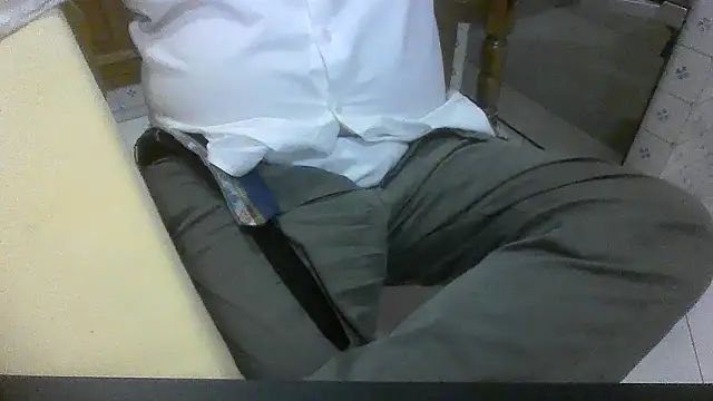 polloiw online show from 10/28/25, 01:36