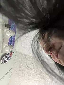 lolabunny9 online show from 01/12/25, 05:11