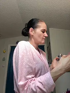 lolabunny9 online show from 03/14/25, 02:08