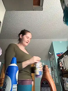 Snapshot of lolabunny9 chatting on 03/14/26, 03:06 lolabunny9 online show from 03/14/26, 03:06