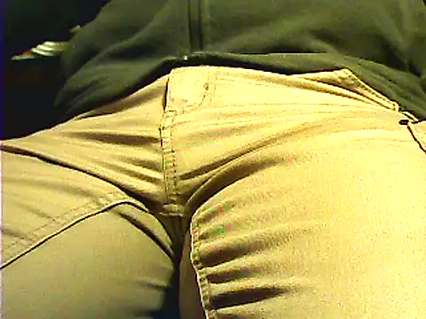 Snapshot of kalinixta chatting on 12/27/24, 11:31 kalinixta online show from 12/27/24, 11:31