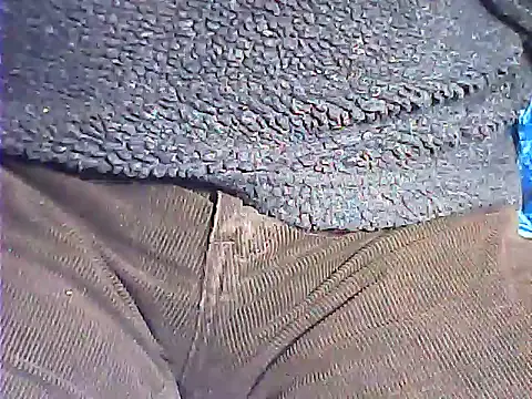 Snapshot of kalinixta chatting on 10/17/25, 09:50 kalinixta online show from 10/17/25, 09:50