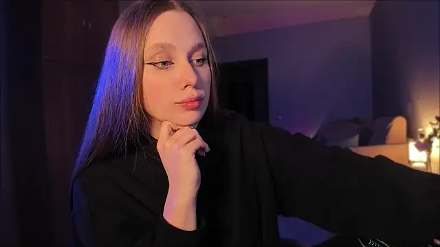 Snapshot of Rachel_Ro chatting on 12/24/24, 06:06 Rachel Ro online show from 12/24/24, 06:06