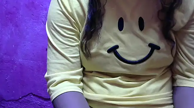 Snapshot of BicolorKissLove chatting on 02/28/25, 01:58 BicolorKissLove online show from 02/28/25, 01:58