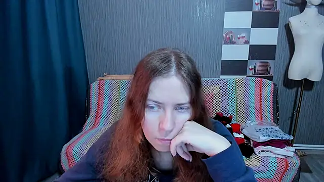 pa1e pr1ncess online show from 12/18/25, 07:03