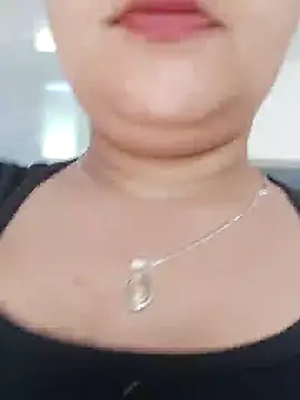 samantha hot20 online show from 06/28/26, 08:37