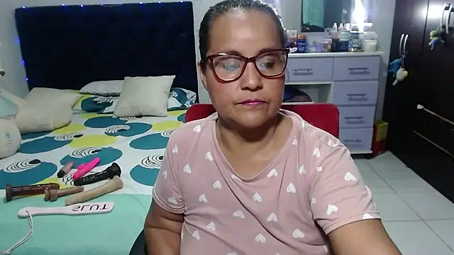 pervert mommy  online show from 03/02/26, 11:28