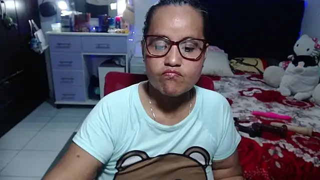 pervert mommy  online show from 06/14/26, 11:45