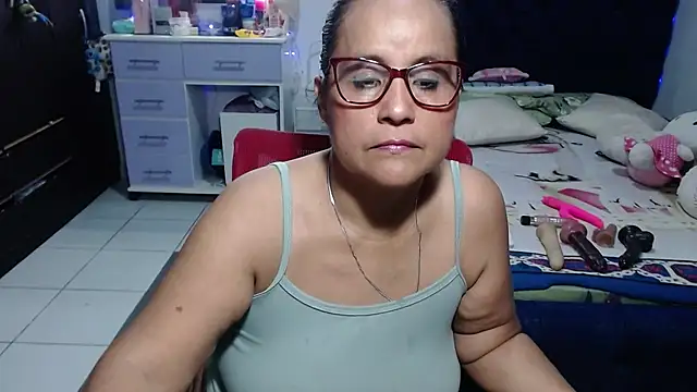 pervert mommy  online show from 06/23/26, 09:51