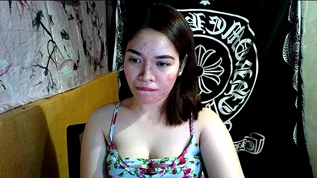 Snapshot of _preciousmoira_ chatting on 07/20/26, 02:15 preciousmoira online show from 07/20/26, 02:15