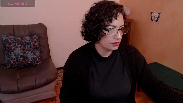 scarlet wet online show from 02/07/25, 02:08