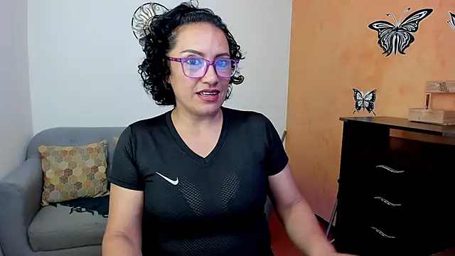 scarlet wet online show from 05/06/26, 10:26