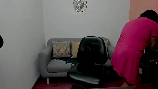 scarlet wet online show from 06/18/26, 10:47