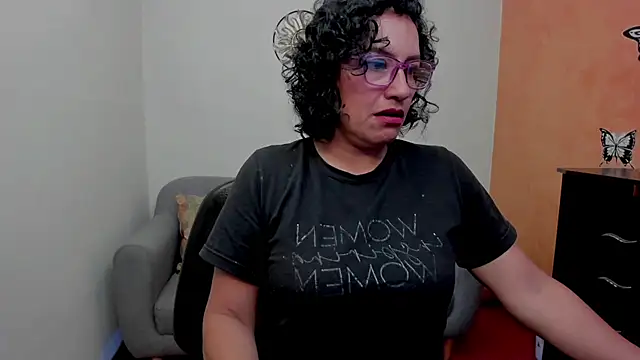 scarlet wet online show from 06/26/26, 12:04