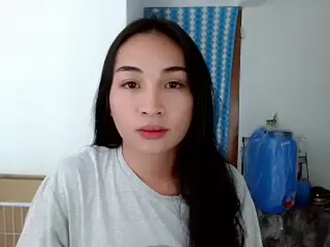 SweetLilly 18 online show from 12/04/24, 02:15