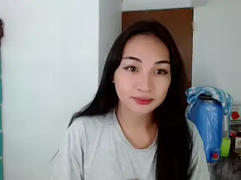 SweetLilly 18 online show from 12/05/24, 10:23