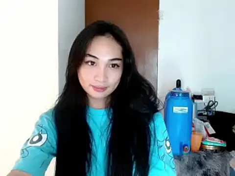 SweetLilly 18 online show from 01/07/25, 02:20