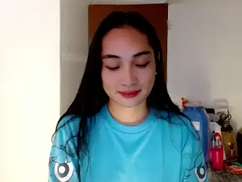 SweetLilly 18 online show from 01/26/25, 10:45