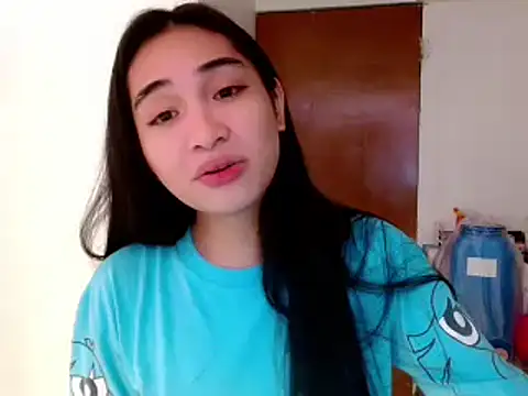 SweetLilly 18 online show from 01/26/25, 01:47