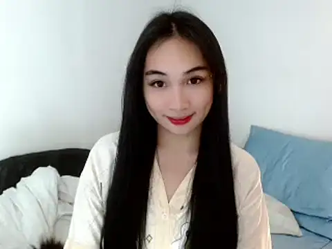 SweetLilly 18 online show from 02/24/25, 03:33